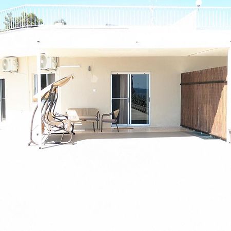 Beachfront Apartment Nea Moudania Dış mekan fotoğraf